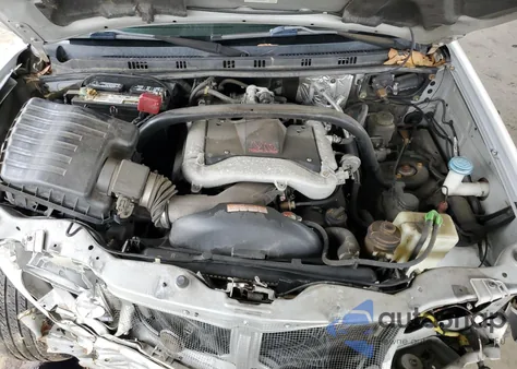 2005 Suzuki Xl7 Ex из США, поврежденный, VIN JS3TY92V154107496